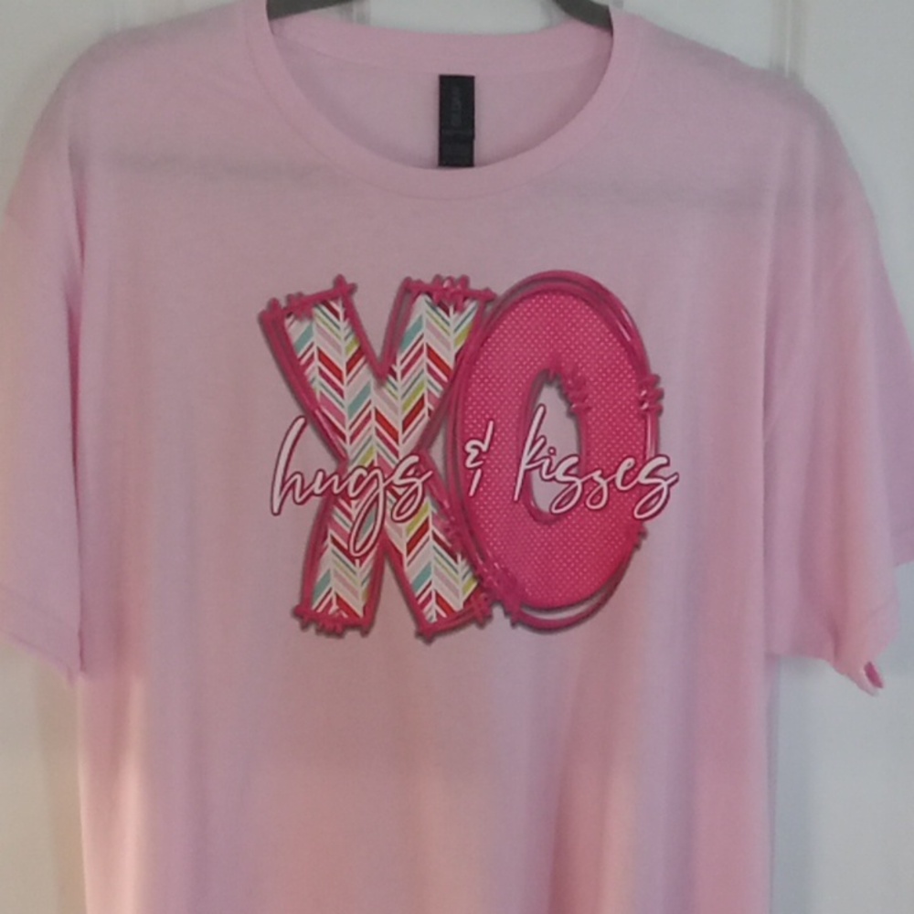 Gildan Light Pink Cotton T-Shirt - Picture 2 of 4